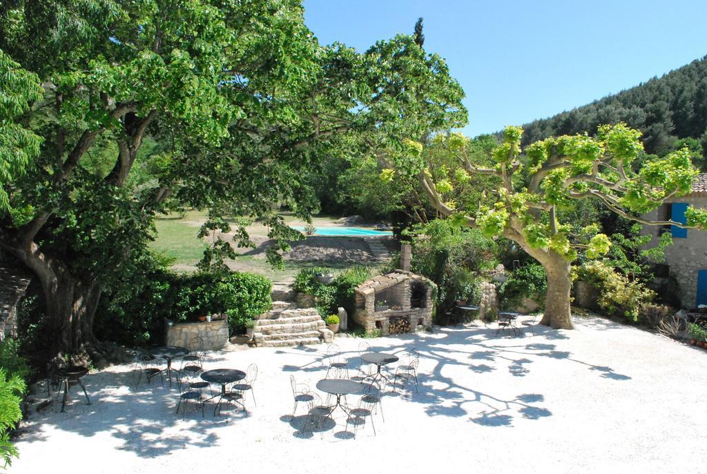 Bastide De La Lezardiere Фонтен-де-Воклюз Экстерьер фото